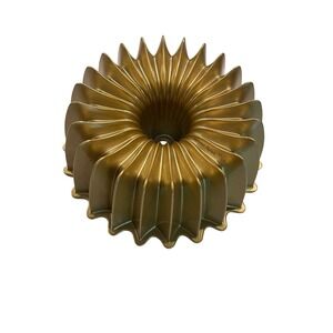Nordic Ware Brilliance Bundt® Pan Gold